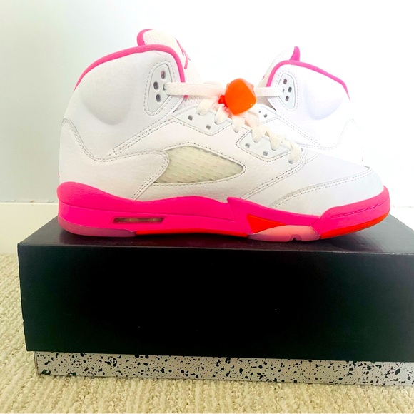 Air Jordan 5 Retro - Pinksicle (Mens size 7, Women’s 8-8.5) - Picture 3 of 3